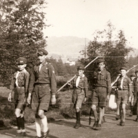 1930